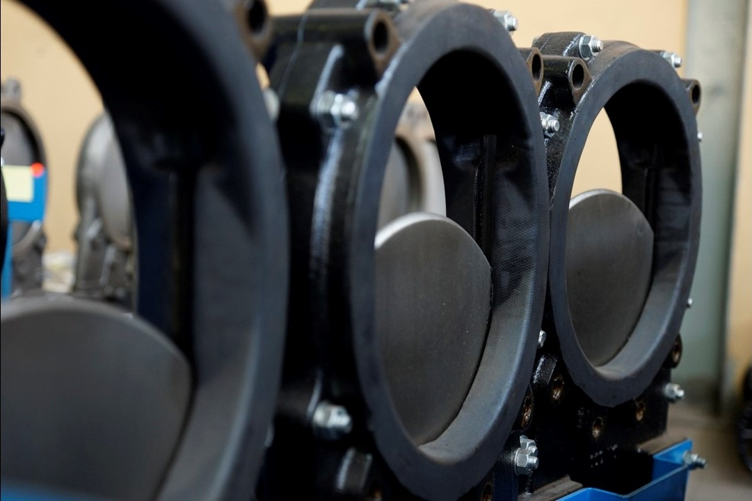 Knife Gate Blades - Invincible Valves - Invincible Valves